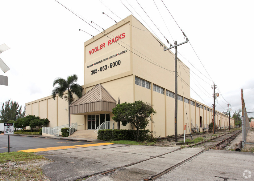 16501-16511 NW 7th Ave, Miami, FL for lease - Building Photo - Image 1 of 5