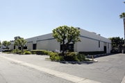 6400-6405 Independence Ave, Woodland Hills CA - Warehouse