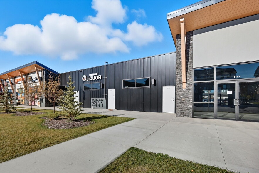 20 Dawson Wharf Mount, Chestermere, AB for lease - Building Photo - Image 3 of 8