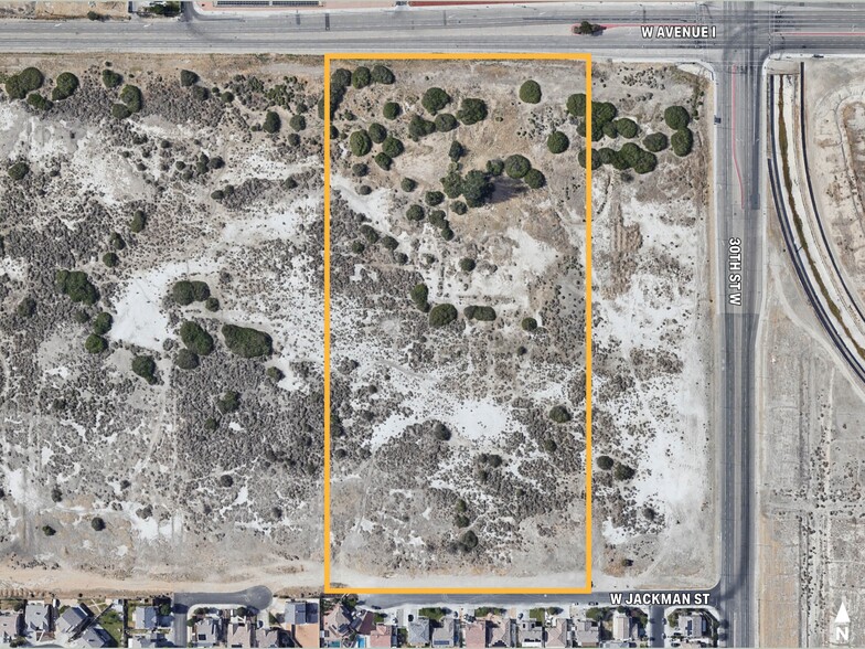 W 30th St, Lancaster, CA for sale - Aerial - Image 1 of 1