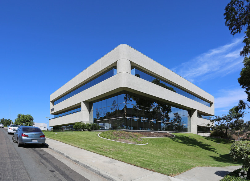 5151 Murphy Canyon Rd, San Diego, CA for lease - Building Photo - Image 2 of 8