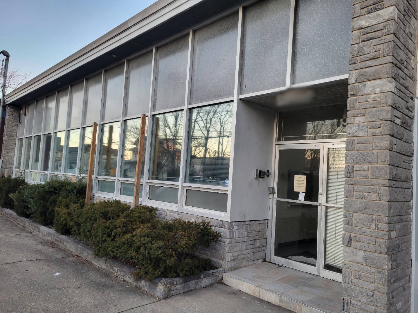 150 Vincent Ave, Lynbrook, NY for sale Primary Photo- Image 1 of 1