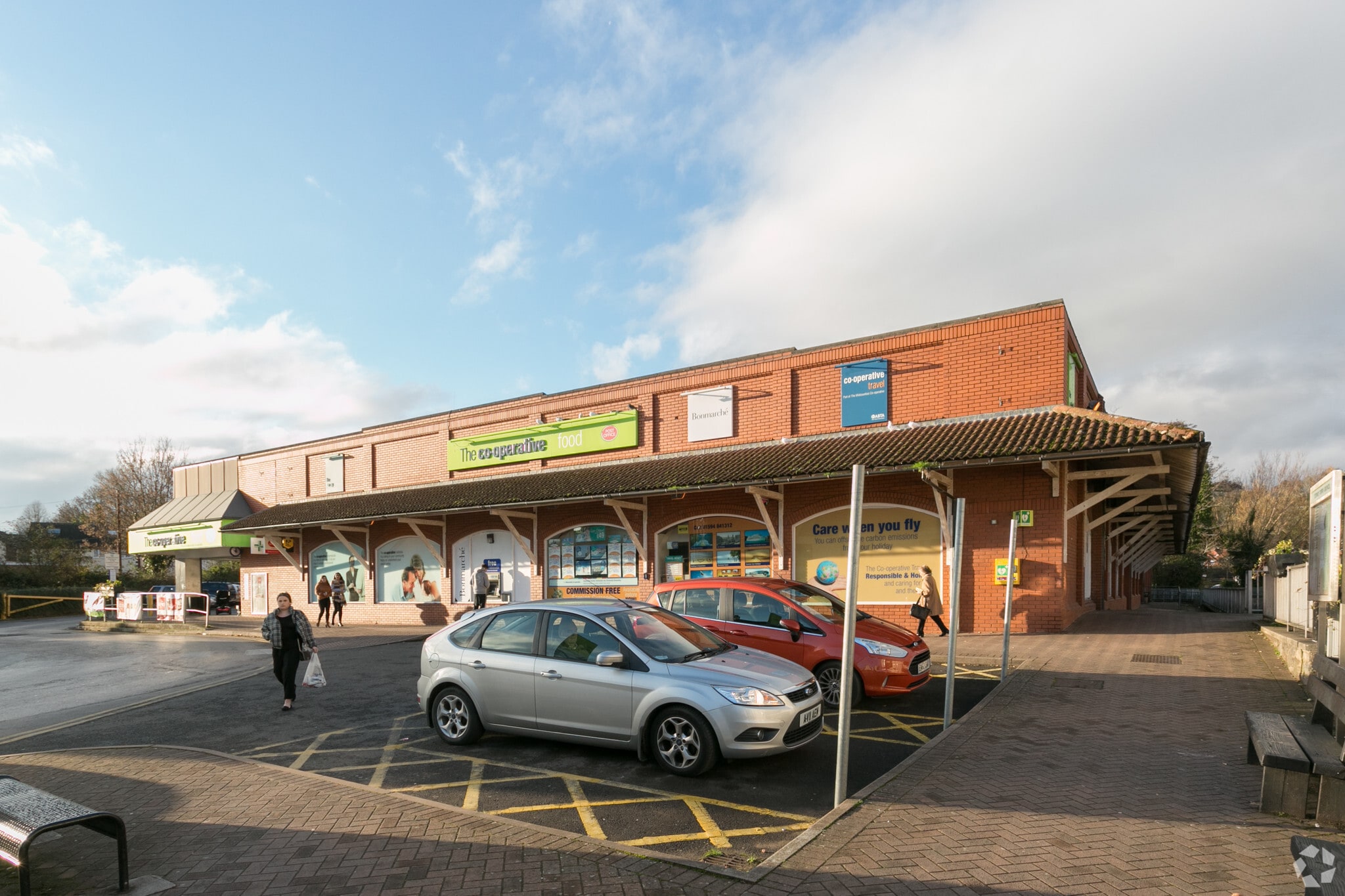 33 Newerne St, Lydney for sale Primary Photo- Image 1 of 1