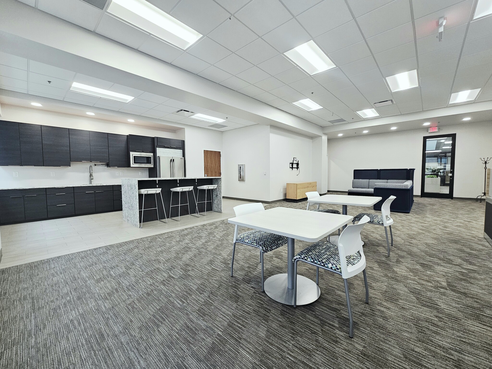 101 S Elm St, Greensboro, NC for lease Interior Photo- Image 1 of 26