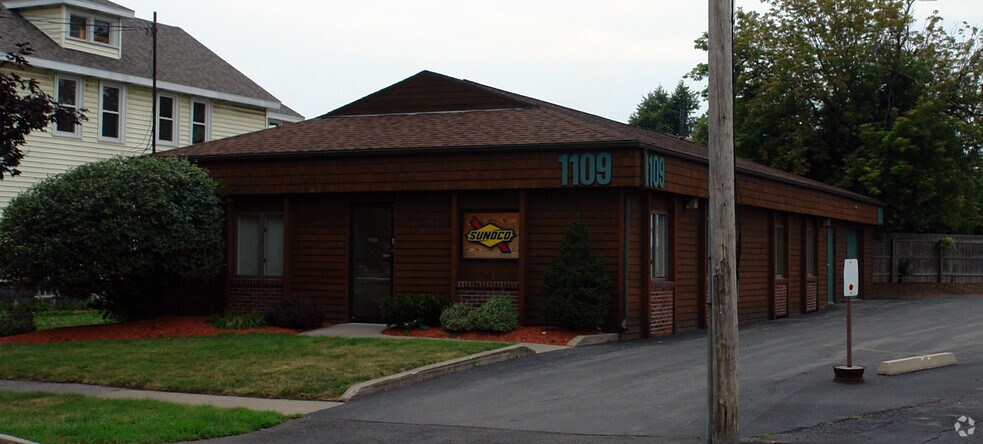 1109 Milton Ave, Syracuse, NY for sale - Primary Photo - Image 1 of 1