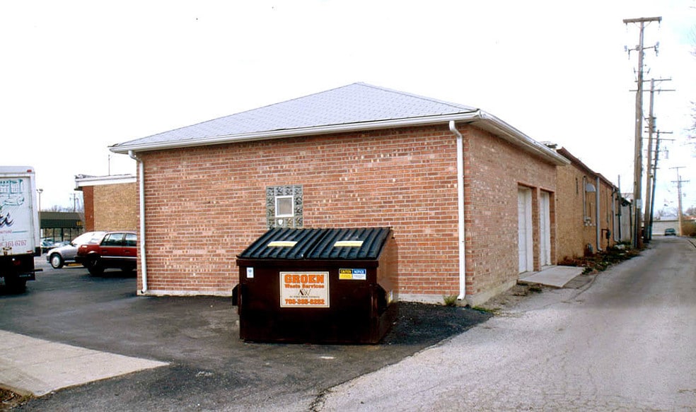 11555 S Harlem Ave, Worth, IL for lease - Building Photo - Image 2 of 4