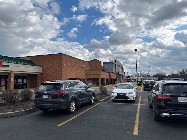 790-824 Main St, Milford, OH for lease - Building Photo - Image 2 of 24