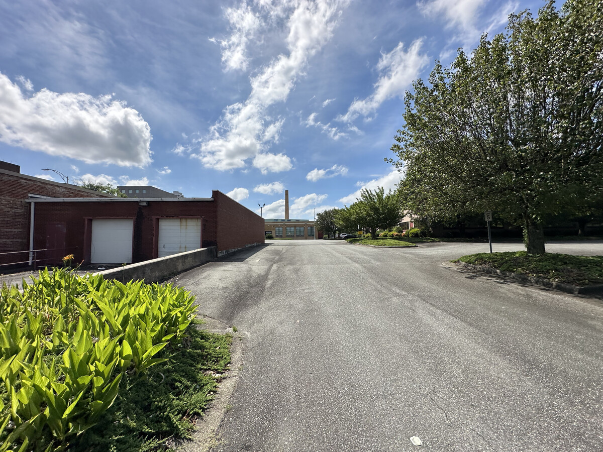 View Photo