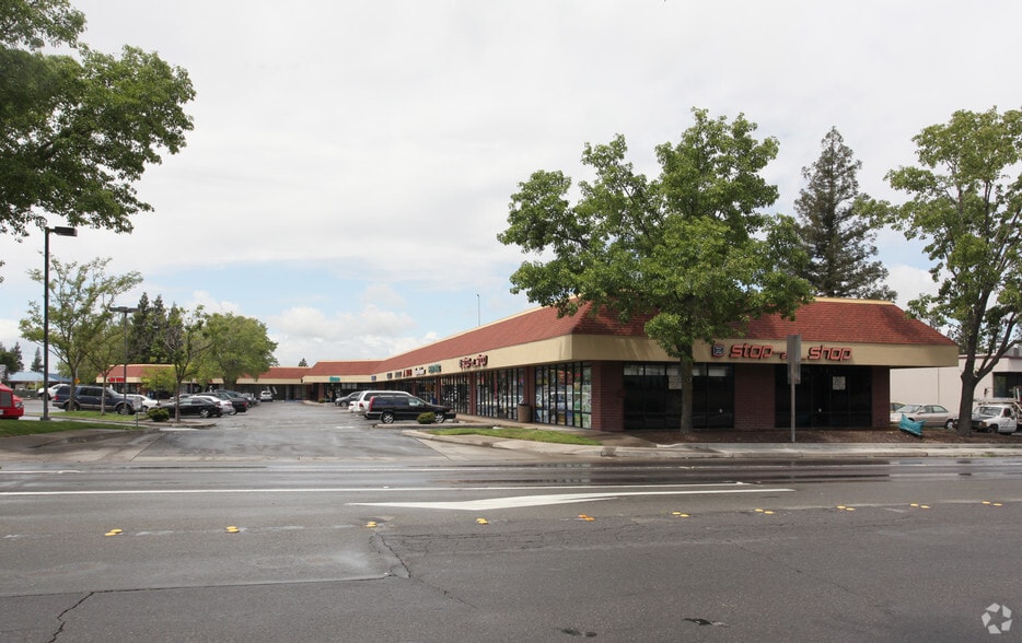 199 Cirby Way, Roseville, CA for lease - Building Photo - Image 2 of 20