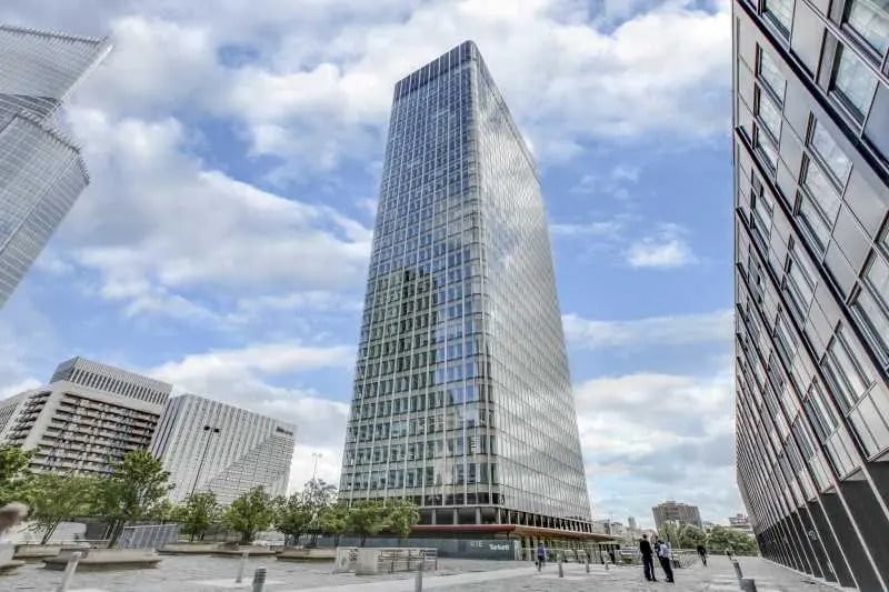 1 Terrasse Bellini, Puteaux for lease - Building Photo - Image 2 of 21