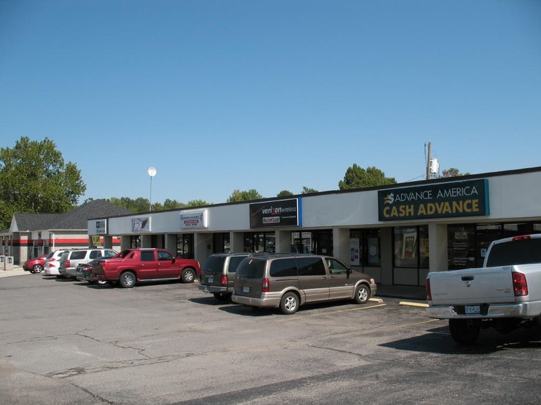 2102-2118 E Jackson Blvd, Jackson, MO 63755 - Retail for Lease | LoopNet