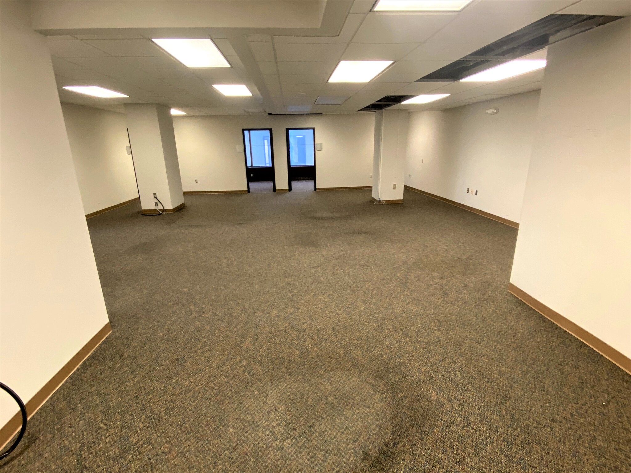 500 E Main St, Norfolk, VA for lease Interior Photo- Image 1 of 5