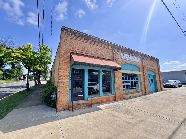 120 Depot St, Hartwell, GA for lease - Building Photo - Image 2 of 8