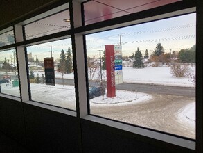 11320 119th St NW, Edmonton, AB for lease Building Photo- Image 2 of 8