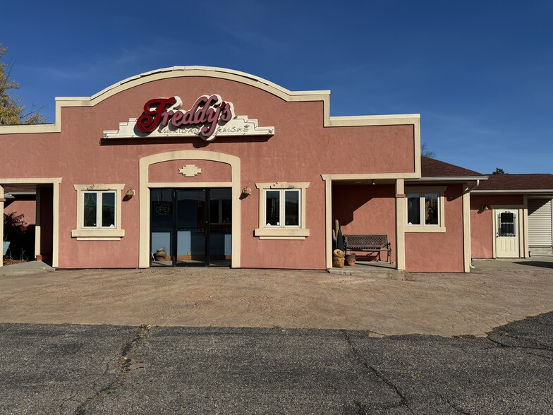 408 State Rd, Hatley, WI for sale - Building Photo - Image 1 of 17