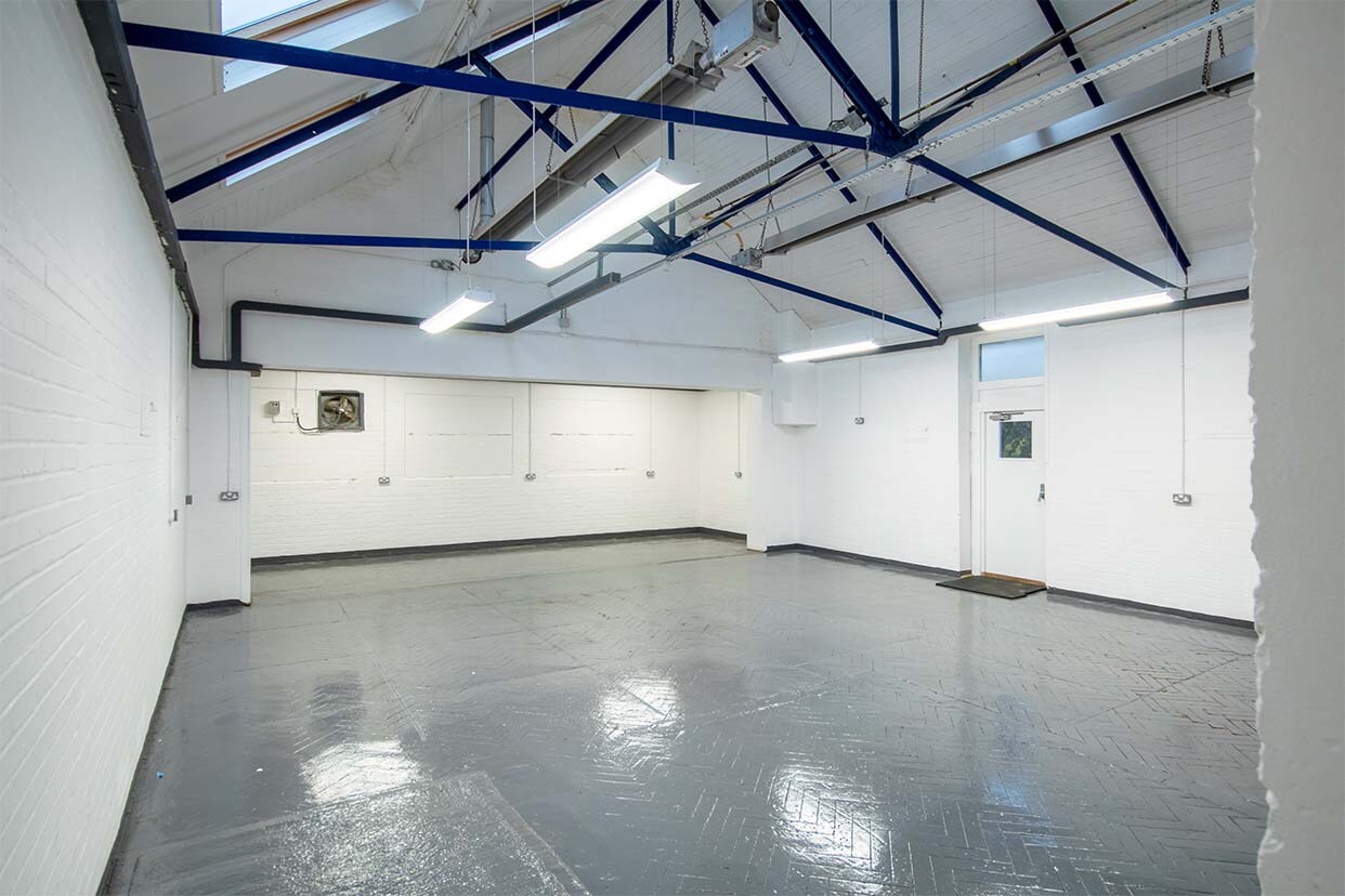 Denby Dale Rd, Wakefield for lease Interior Photo- Image 1 of 4