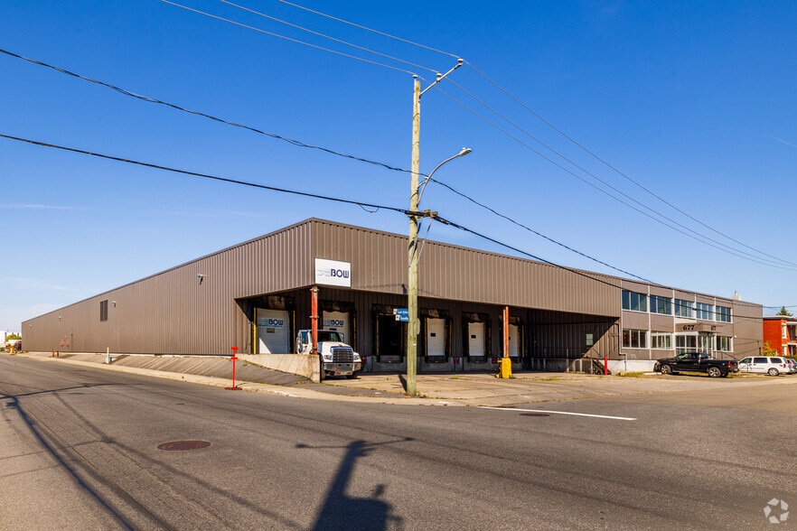 677 Rue Douville, Granby, QC for lease - Building Photo - Image 3 of 17