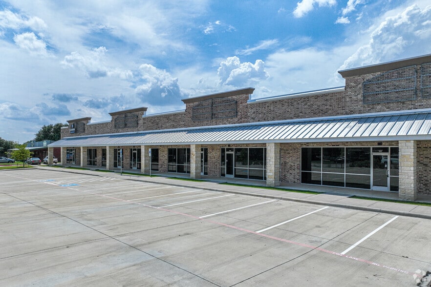 5025 K Ave, Plano, TX for lease - Building Photo - Image 2 of 3