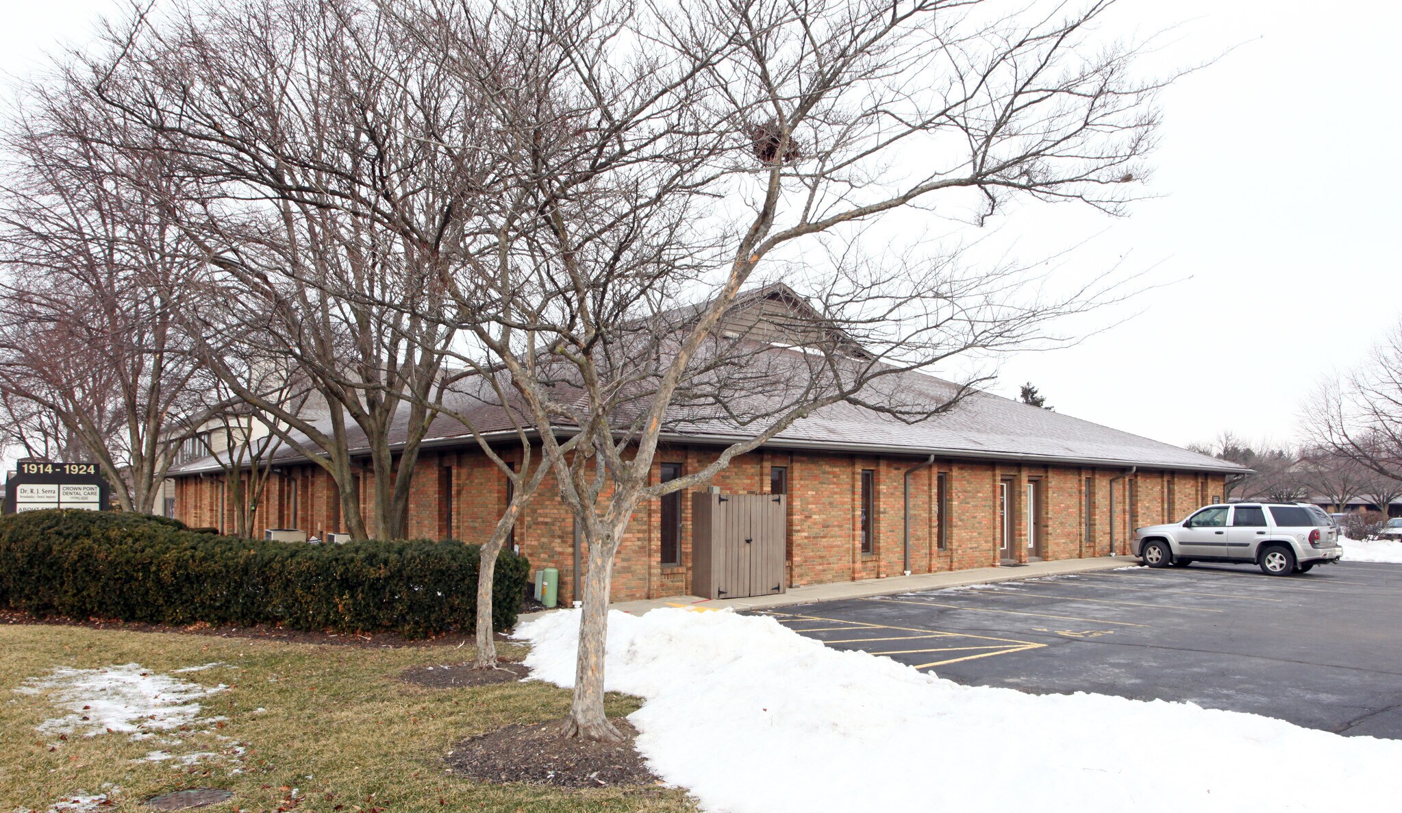 1922 Bethel Rd, Columbus, OH 43220 Office for Sale
