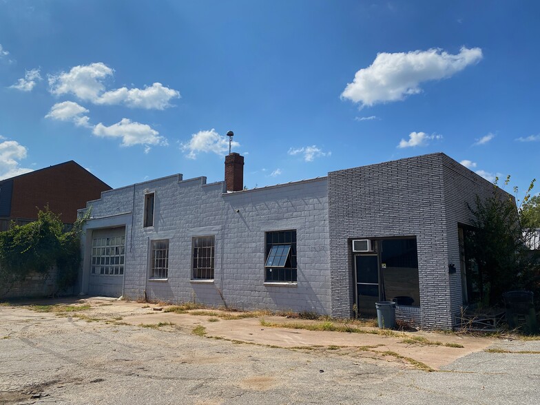 1095 W Broad St, Athens, GA for sale - Building Photo - Image 2 of 12