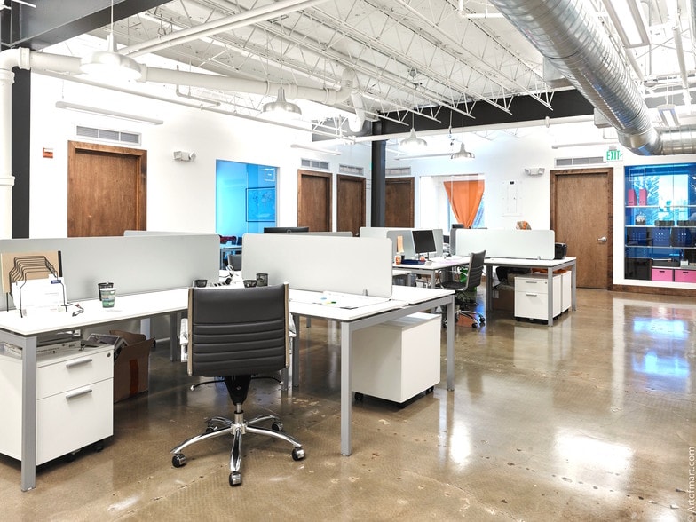 7300 Biscayne Blvd, Miami, FL for lease - Interior Photo - Image 3 of 28