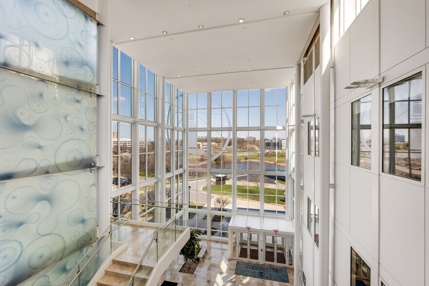 9605 Medical Center Dr, Rockville, MD for sale - Building Photo - Image 1 of 1