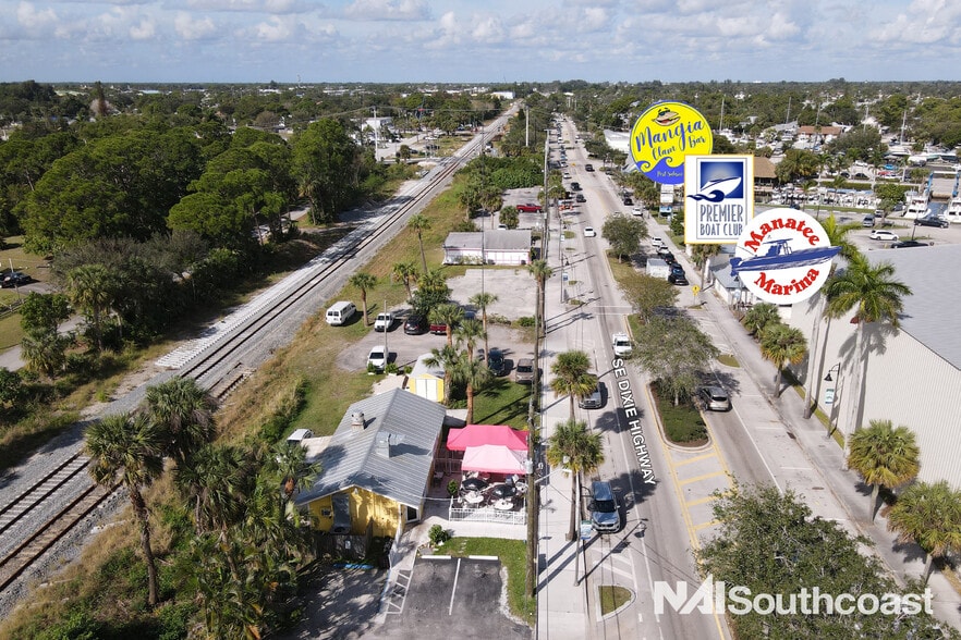 4920 SE Dixie Hwy, Stuart, FL 34997