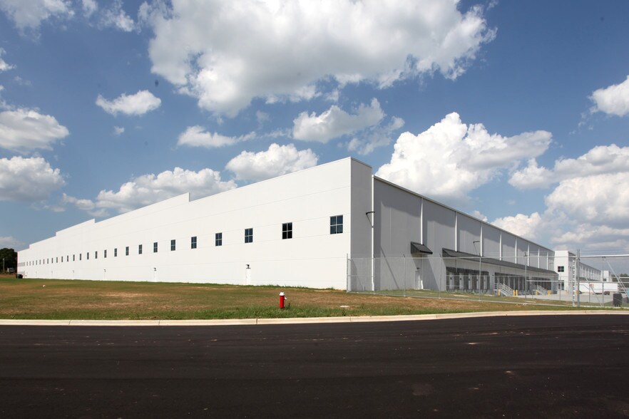 00 Wallburg Rd, WinstonSalem, NC 27107 Park at 74