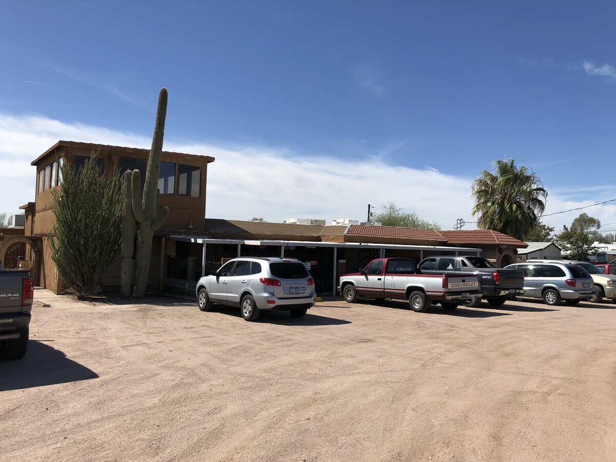 945 E Scenic St, Apache Junction, AZ 85119