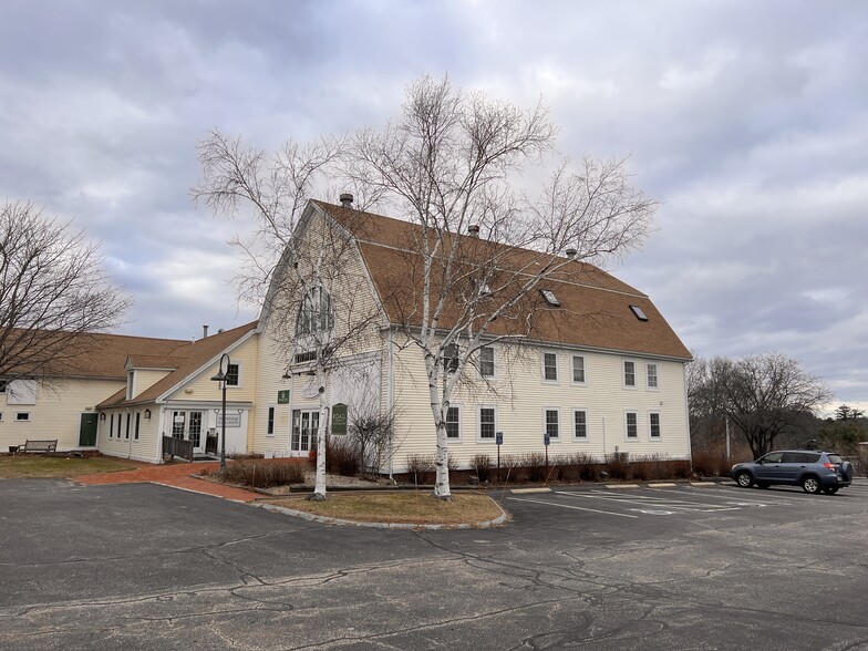 2299 Woodbury Ave, Newington, NH for lease - Building Photo - Image 1 of 23