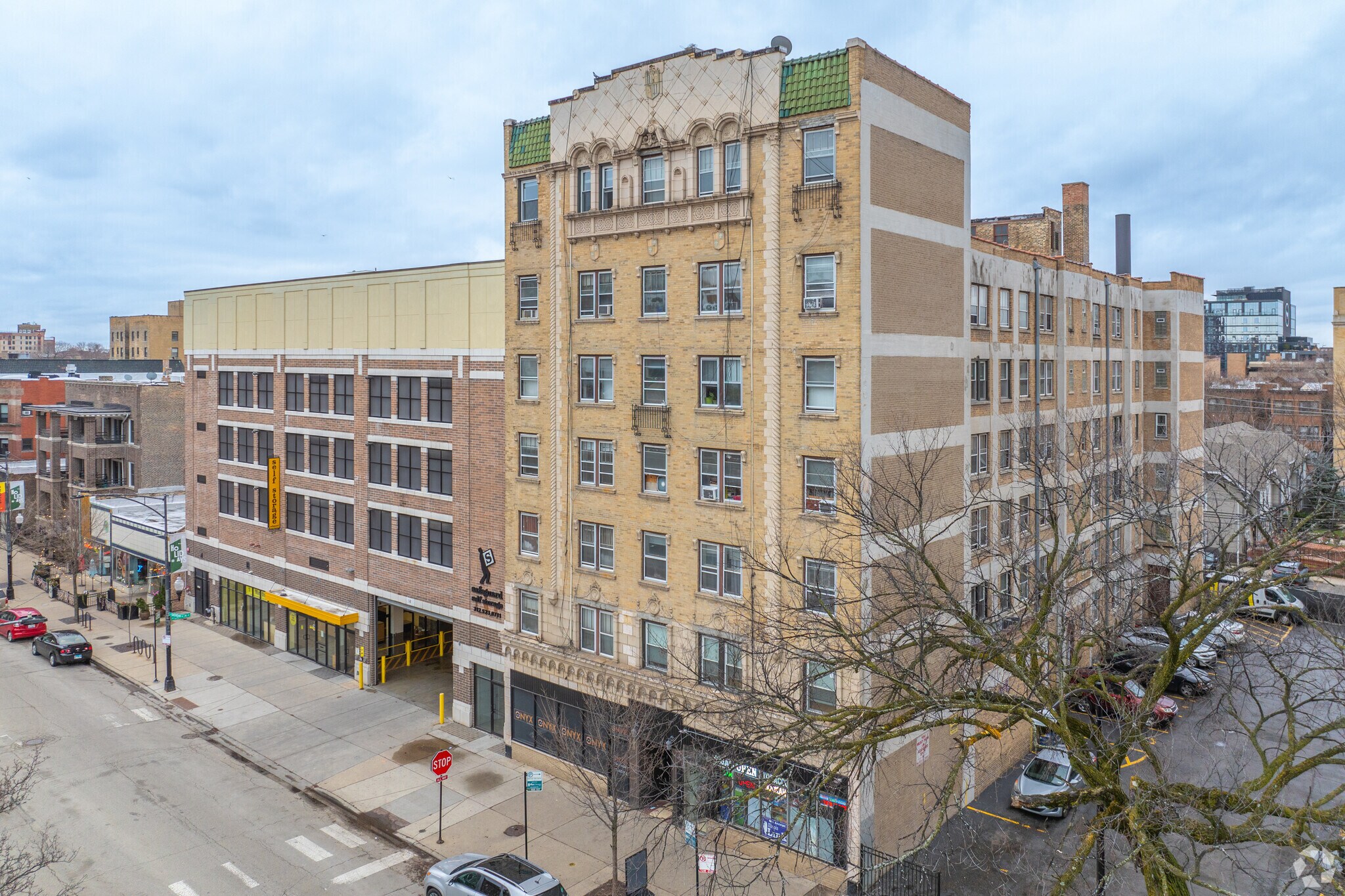 5036 N Sheridan Rd, Chicago, IL for sale Primary Photo- Image 1 of 1