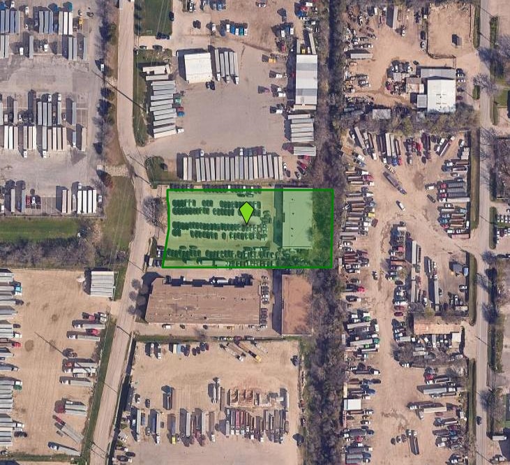 10660 Wireway Dr, Dallas, TX for lease Building Photo- Image 1 of 3