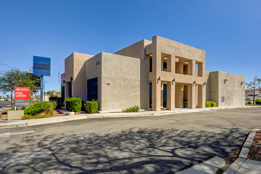 3625 W Russell Rd, Las Vegas, NV for lease - Building Photo - Image 1 of 5