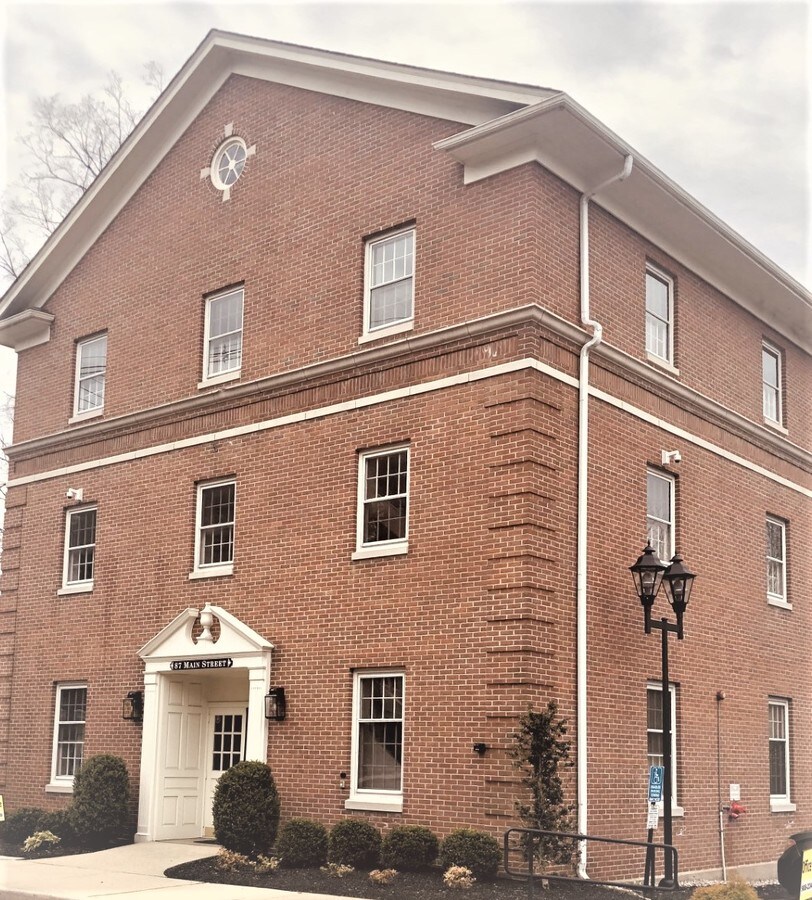 87 Main St, Peapack, NJ 07977