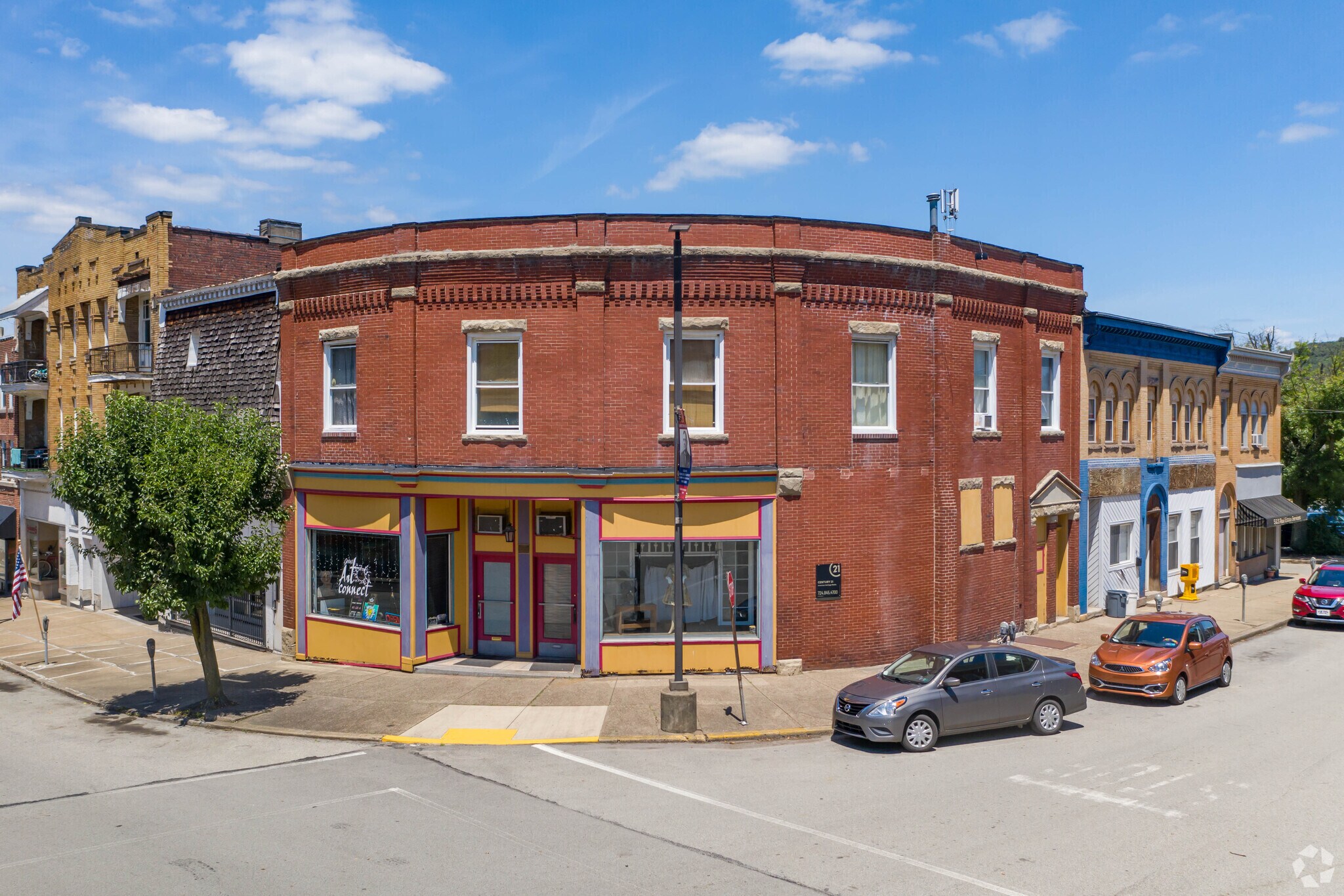 149151 Grant Ave, Vandergrift, PA 15690