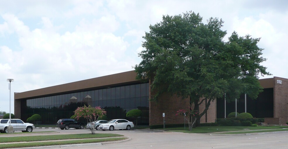 1702 N Collins Blvd, Richardson, TX for sale - Building Photo - Image 1 of 1