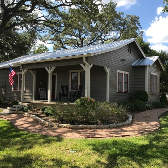 140 E Bandera Rd, Boerne, TX for sale - Primary Photo - Image 1 of 1