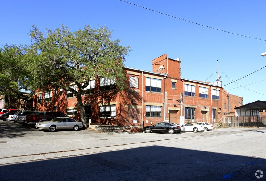 3 Martin Luther King Jr Blvd, Savannah, GA for lease - Primary Photo - Image 1 of 9