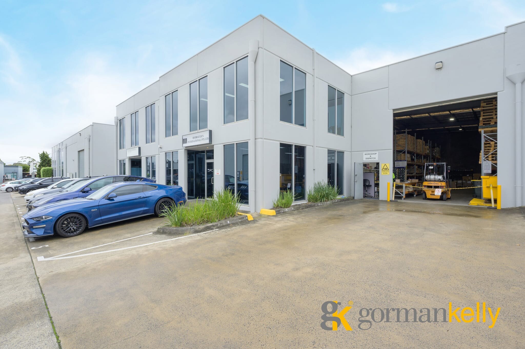 137-145 Rooks Rd, Nunawading for lease Primary Photo- Image 1 of 2