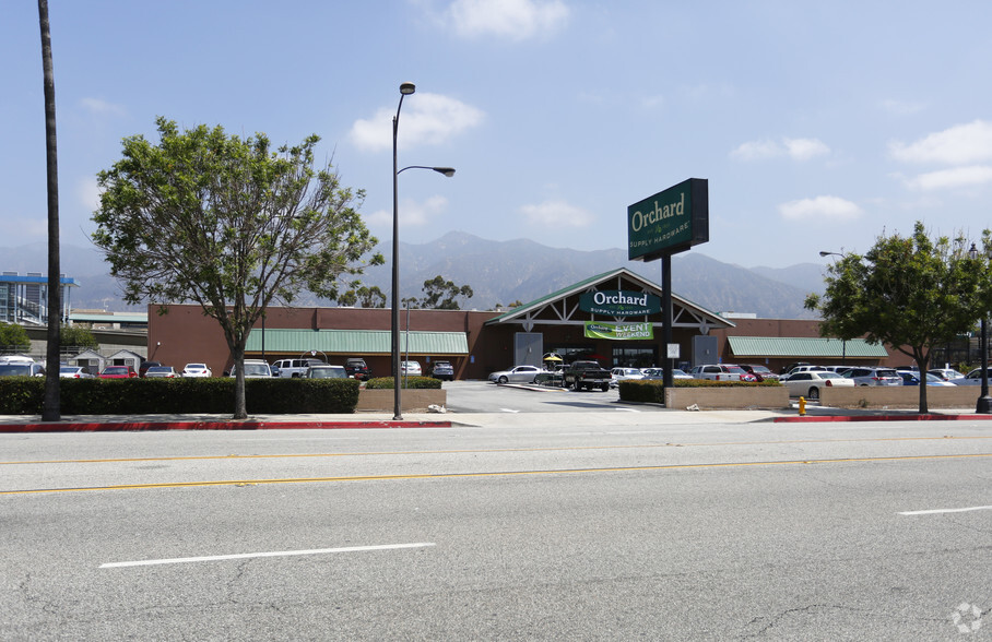 3405-3425 E Colorado Blvd, Pasadena, CA for sale - Building Photo - Image 1 of 1