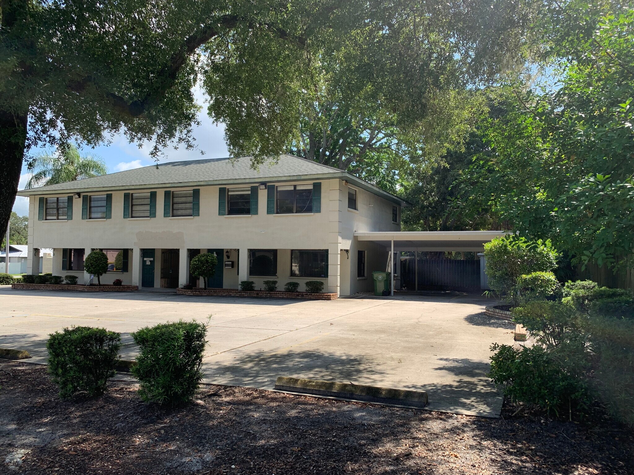 2027 Manatee Ave, Bradenton, FL 34205 - Office for Sale | LoopNet