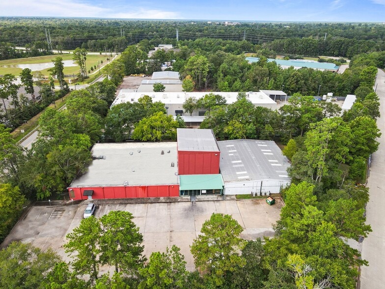 1625 Airport Rd, Conroe, TX for sale - Aerial - Image 1 of 15