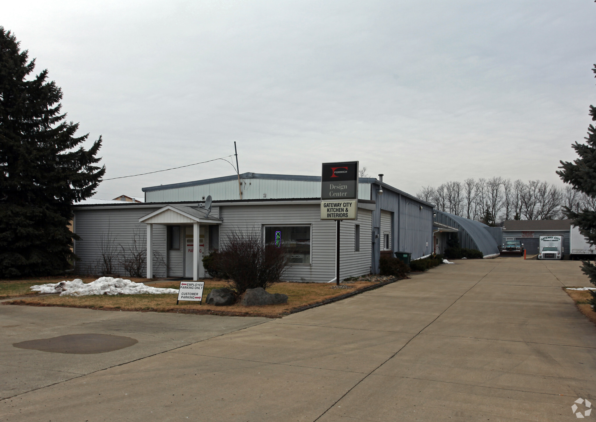 27446 Fawn River Rd, Sturgis, MI for sale Primary Photo- Image 1 of 1