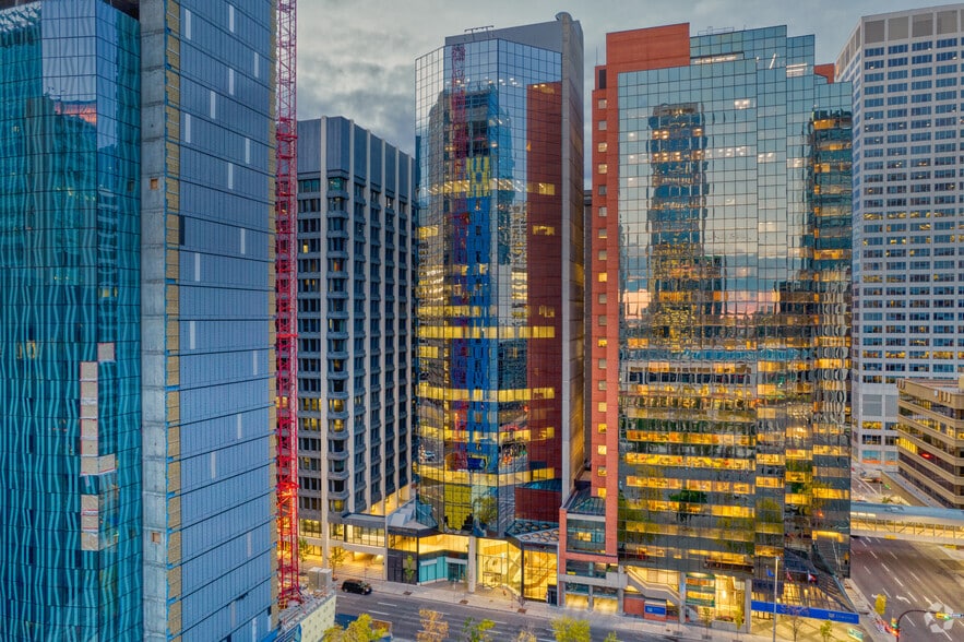 520 3rd Ave SW, Calgary, AB for lease - Building Photo - Image 1 of 3