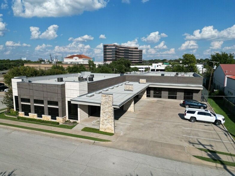 3343 Locke Ave, Fort Worth, TX for lease - Building Photo - Image 3 of 4