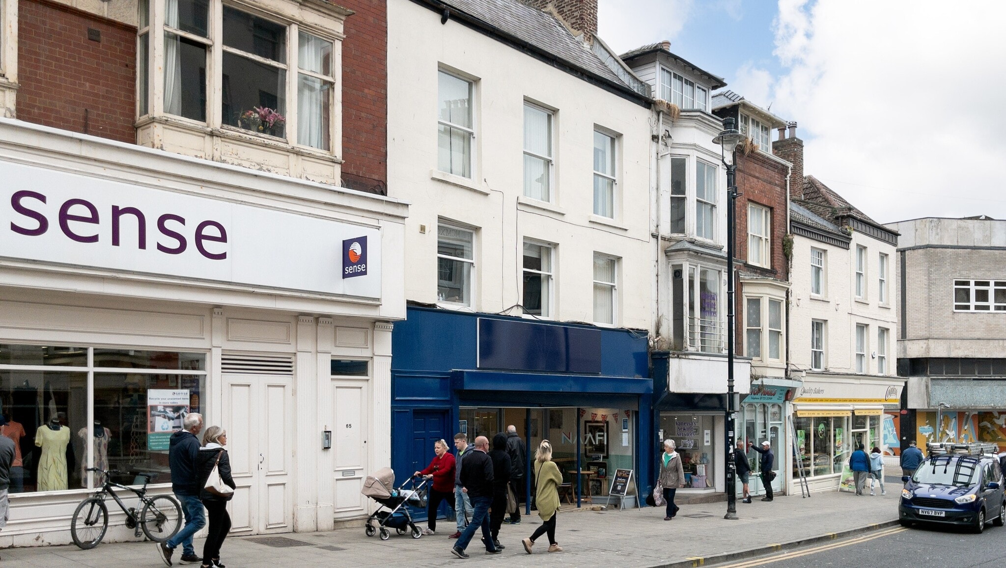 64 Newborough, Scarborough for sale Primary Photo- Image 1 of 1