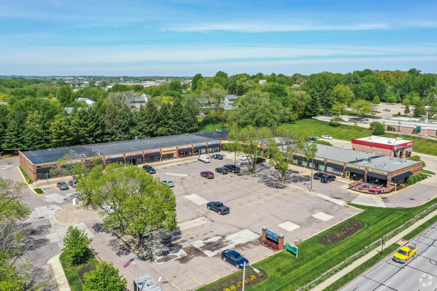 1800 NW 86th St, Clive, IA for lease - Building Photo - Image 2 of 5