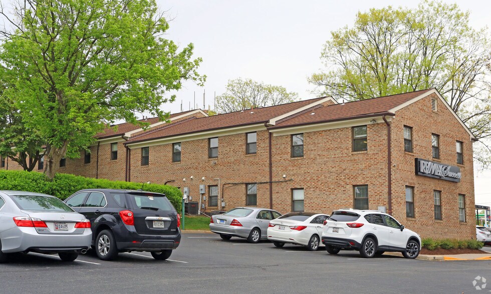 10230-10244 River Rd, Potomac, MD for lease - Building Photo - Image 2 of 3