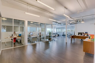 6515 W Sunset Blvd, Hollywood, CA for lease Interior Photo- Image 1 of 3