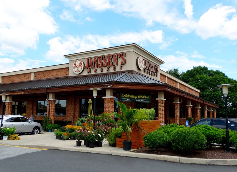 3801 Kennett Pike, Greenville, DE for lease - Building Photo - Image 1 of 18